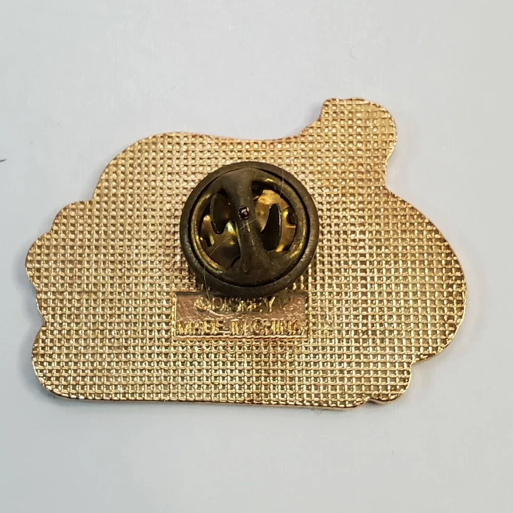 Vintage Disney Aladdin Genie & Magic Golden Lamp Pin 90s Designs